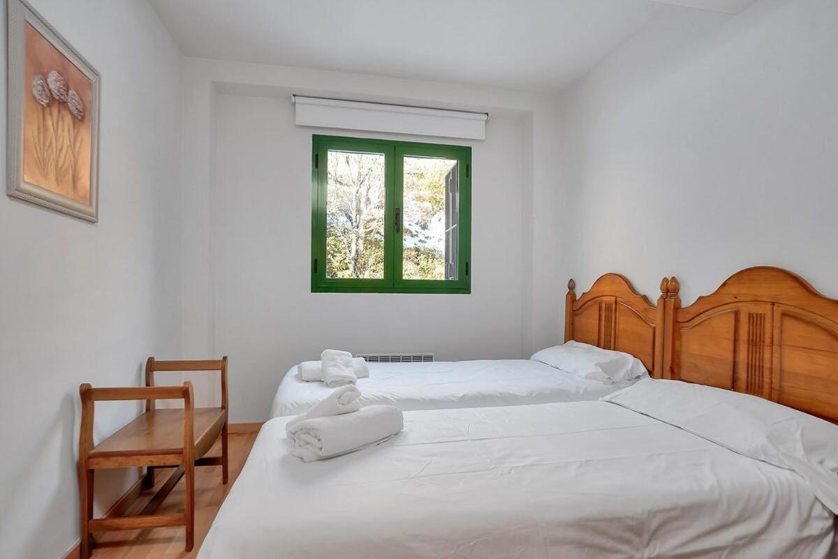 Argualas Triplex Con Piscina Пантикоса Экстерьер фото
