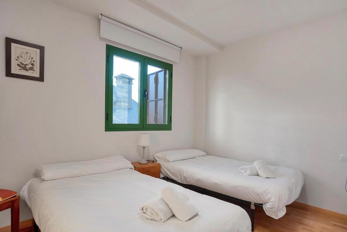 Argualas Triplex Con Piscina Пантикоса Экстерьер фото