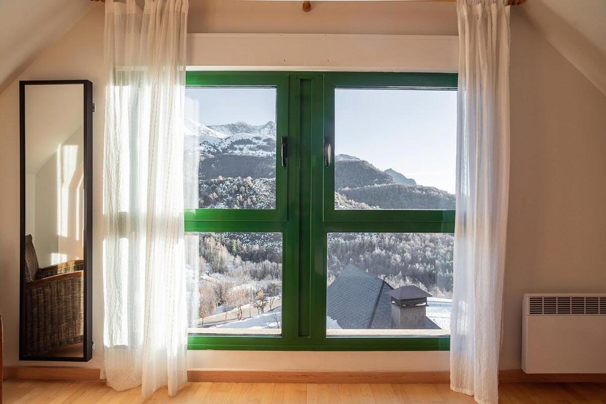 Argualas Triplex Con Piscina Пантикоса Экстерьер фото