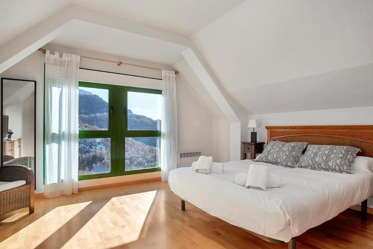 Argualas Triplex Con Piscina Пантикоса Экстерьер фото